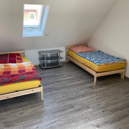 Haus Dambacher - Arbeiter-Monteurzimmer เนือร์ทิงเงิน ภายนอก รูปภาพ