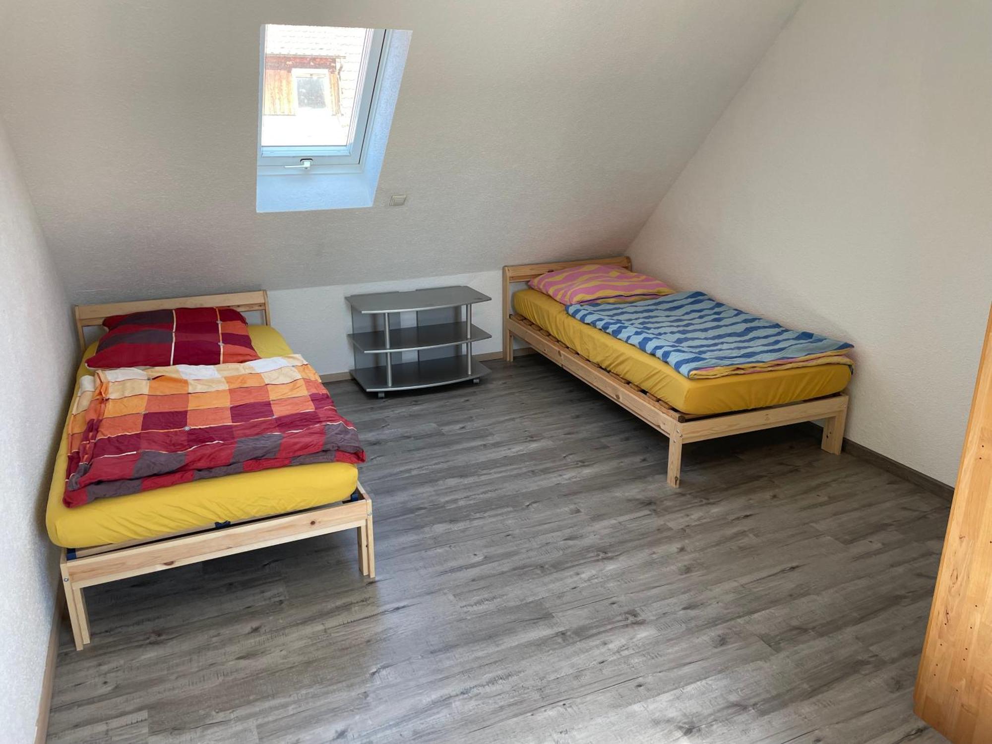 Haus Dambacher - Arbeiter-Monteurzimmer เนือร์ทิงเงิน ภายนอก รูปภาพ